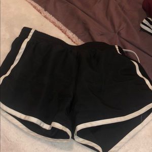 Girls Medium shorts
